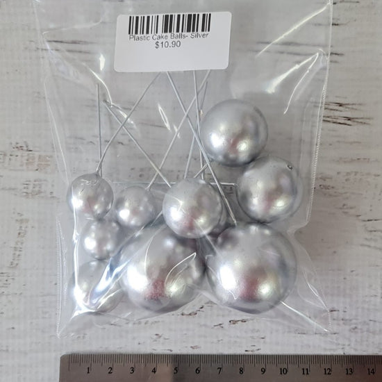 Plastic Cake Balls- Silver