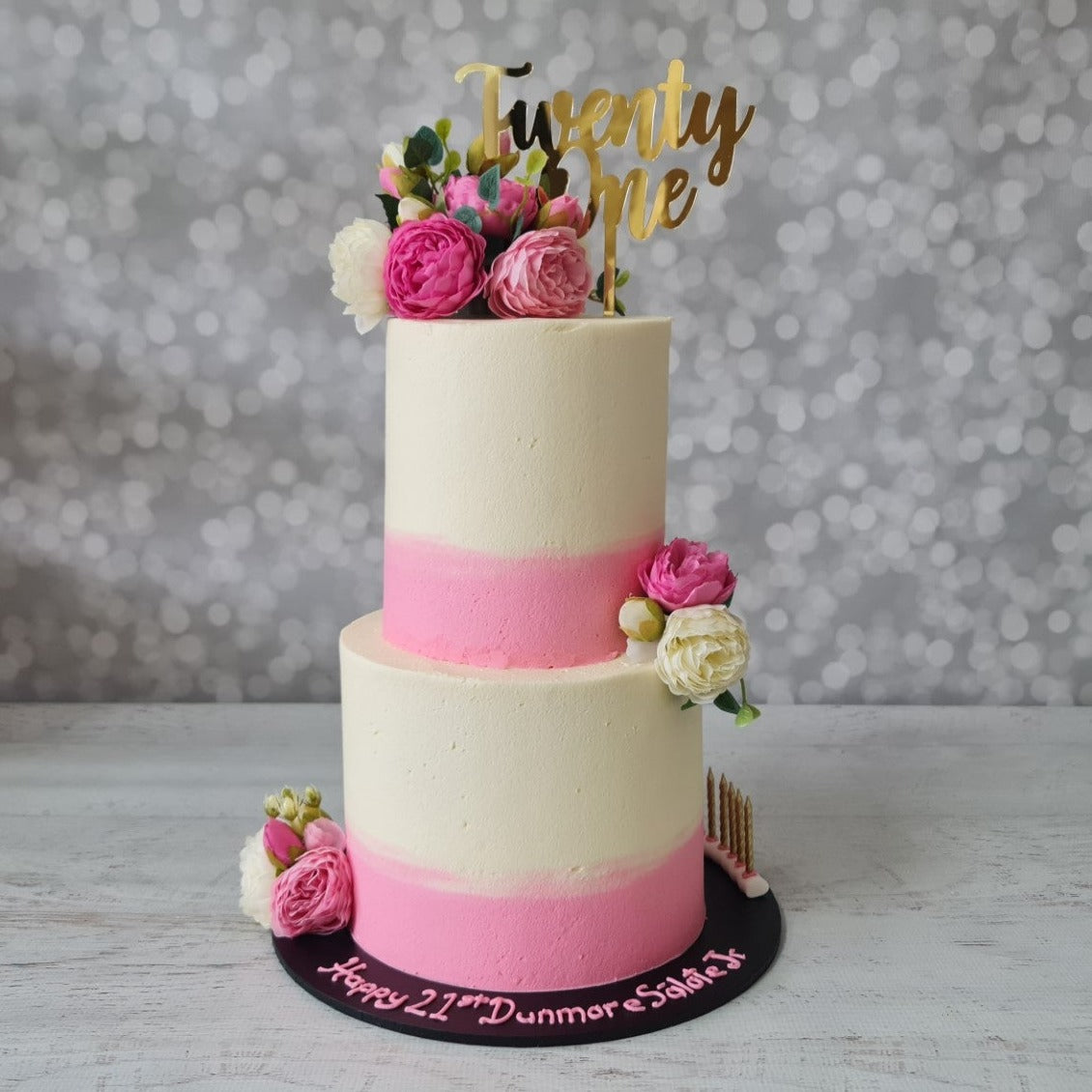 Maggie (1 or 2 tier)