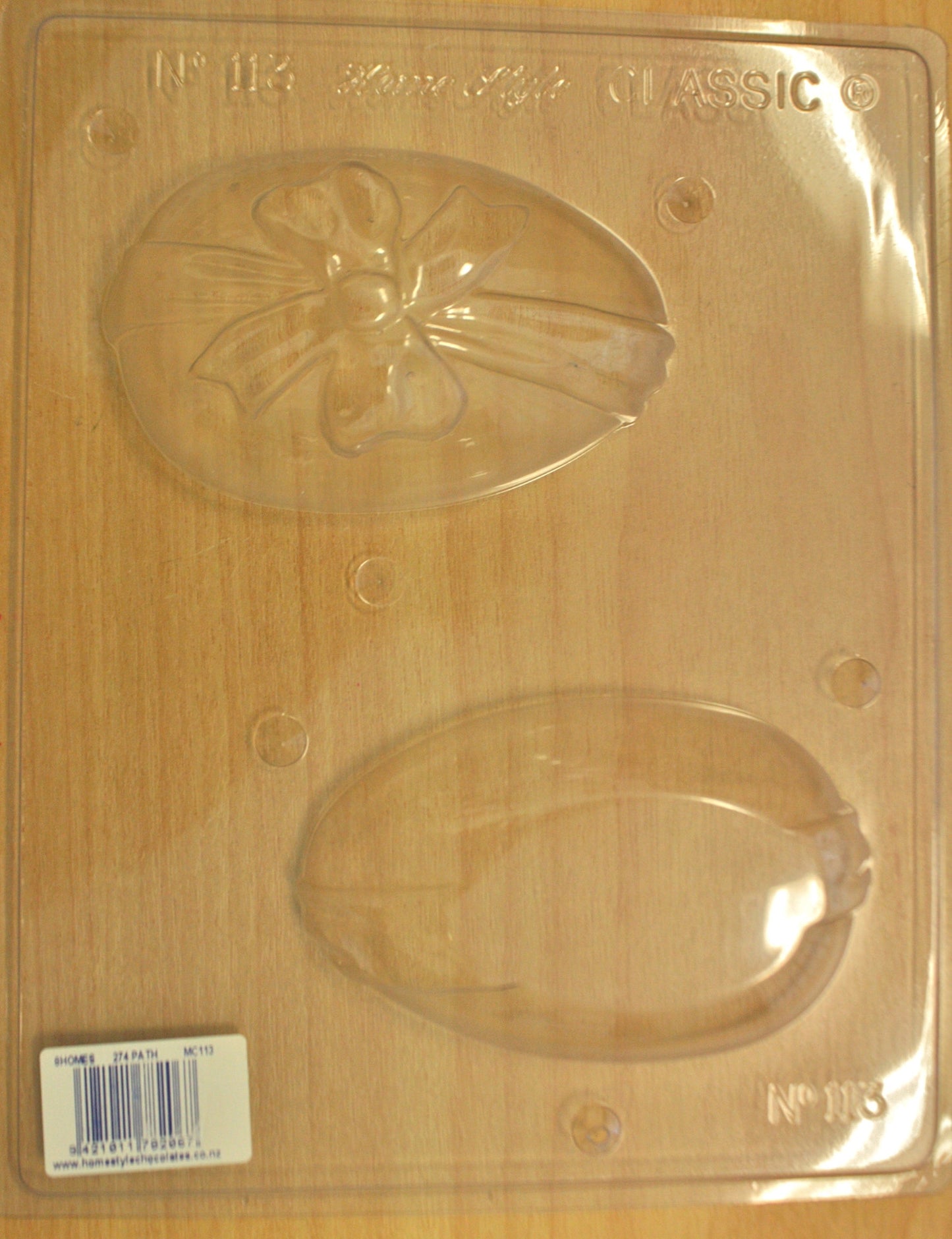 Chocolate Mould- Large Easter Egg with Bow- 113 , Mould