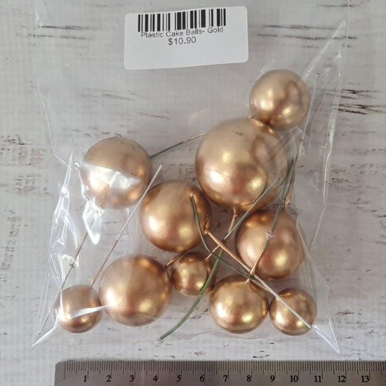 Load image into Gallery viewer, Plastic Cake Balls- Gold
