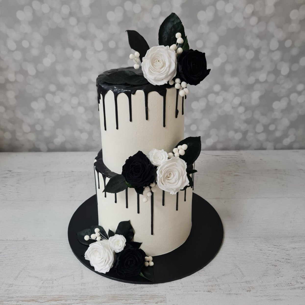 Black & white Roses