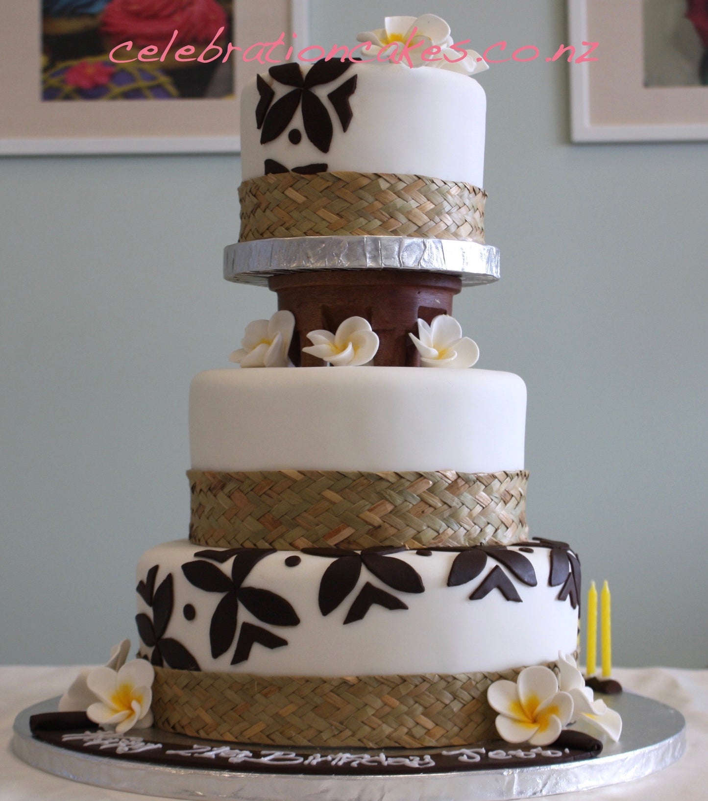 Frangipani Pattern 3t , cake