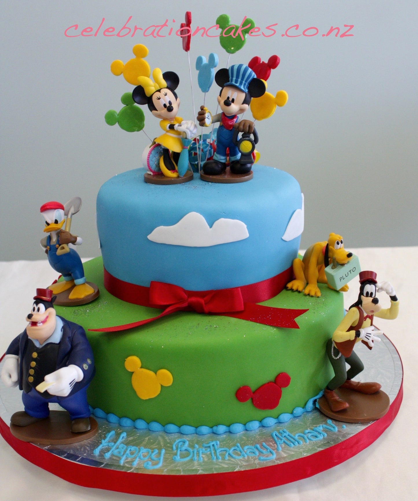 Atharv Mickey , cake