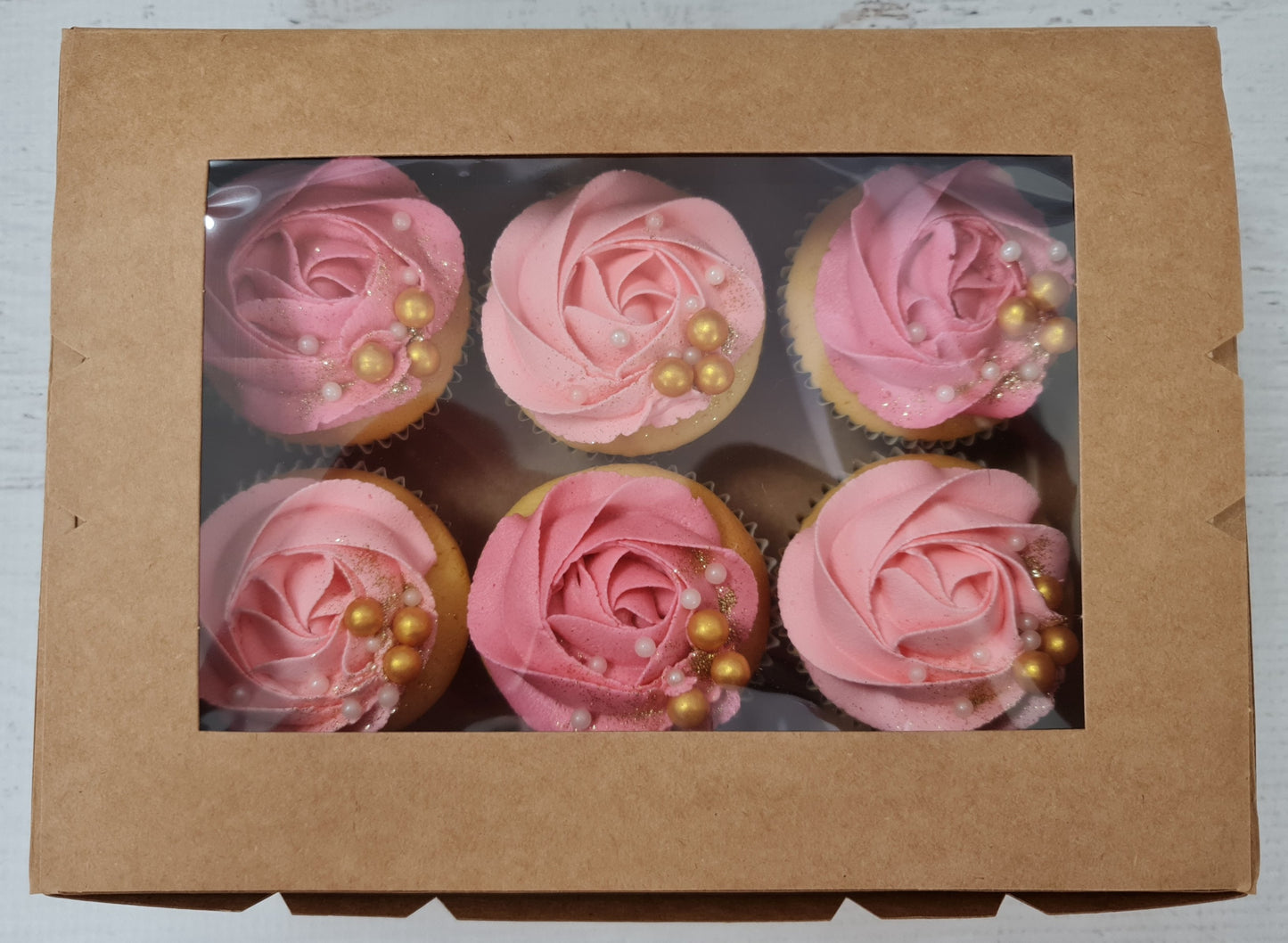 Pink & Gold Glittery Cupcakes